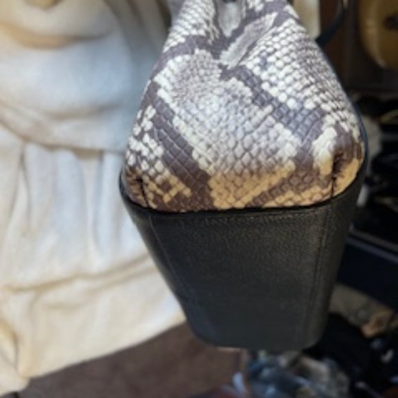 COACH NWT LEATHER AND SNAKESKIN HANDBAGS - Picture 6 of 16
